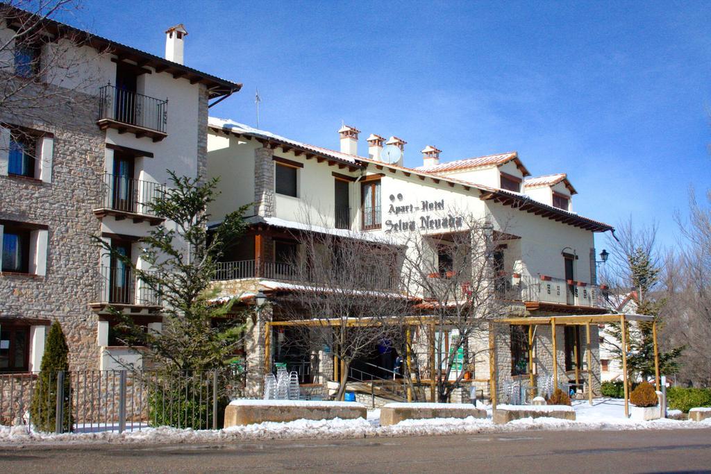 Apart-Hotel Selva Nevada Ла-Вирхен-де-ла-Вега Экстерьер фото