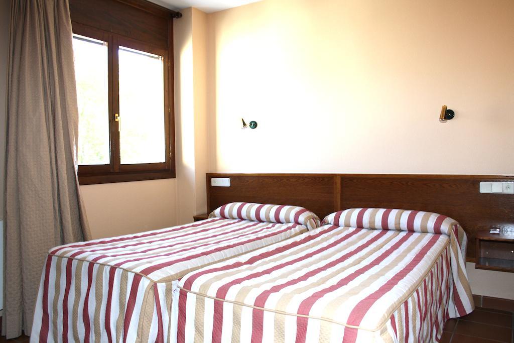 Apart-Hotel Selva Nevada Ла-Вирхен-де-ла-Вега Экстерьер фото